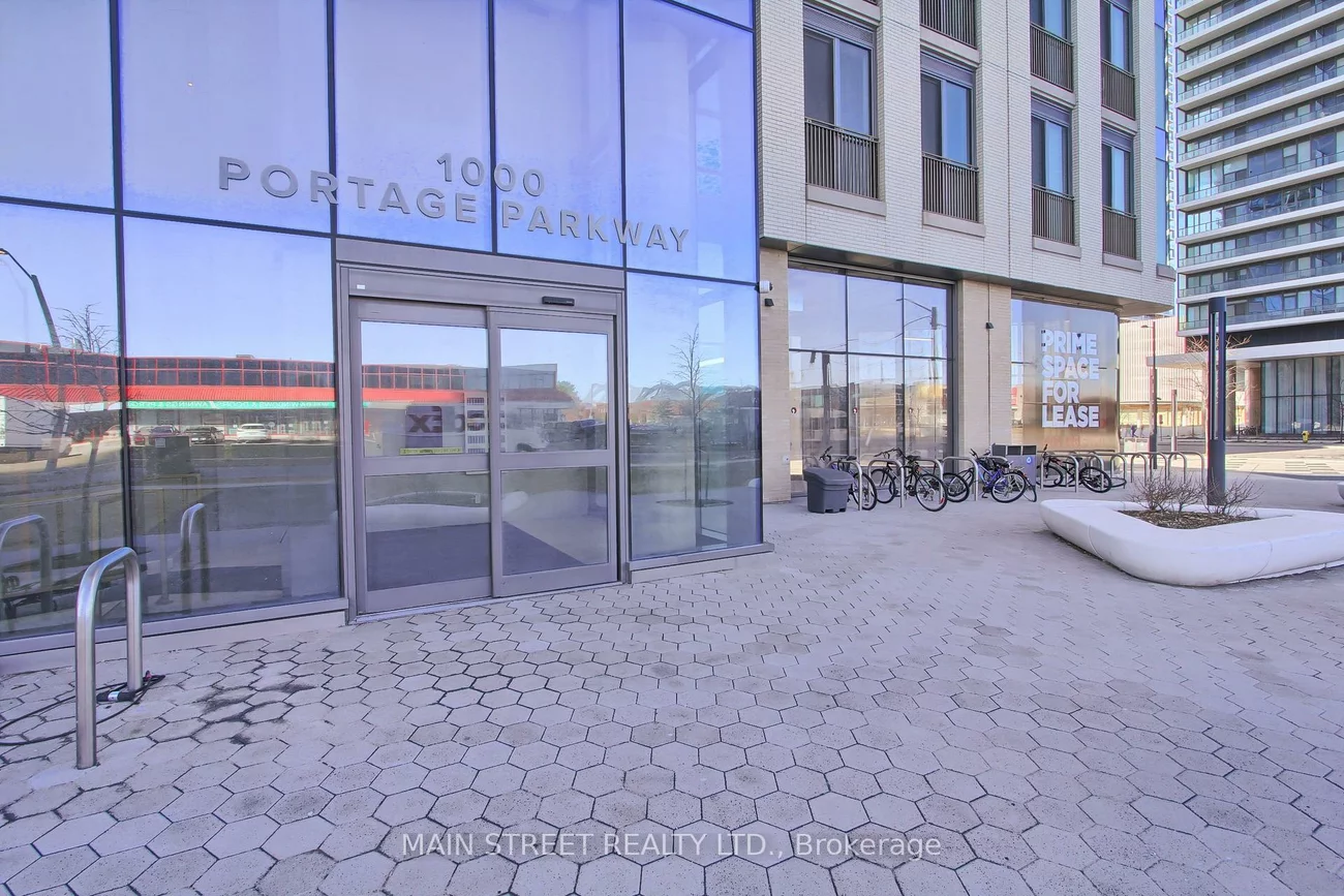 1000, Portage, Vaughan Corporate Centre, Vaughan