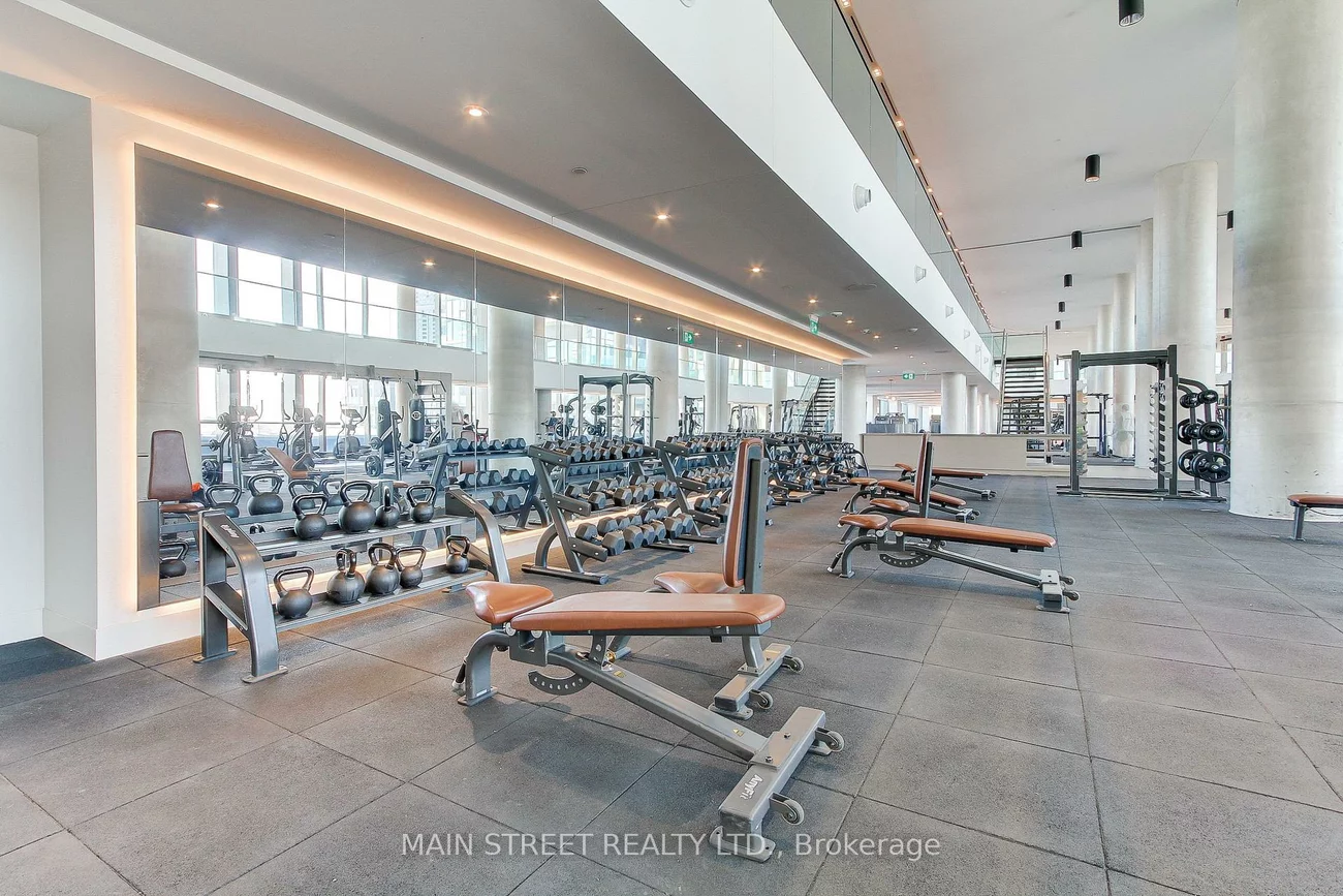 1000, Portage, Vaughan Corporate Centre, Vaughan