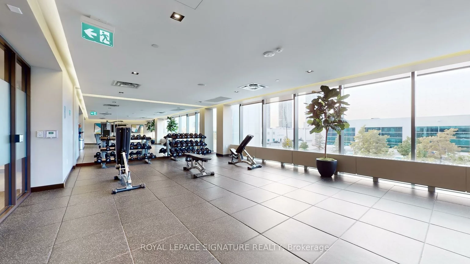 38, Honeycrisp, Vaughan Corporate Centre, Vaughan