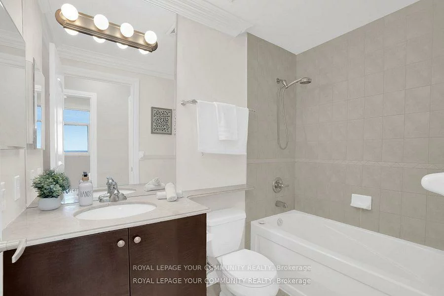 9225, Jane, Maple, Vaughan