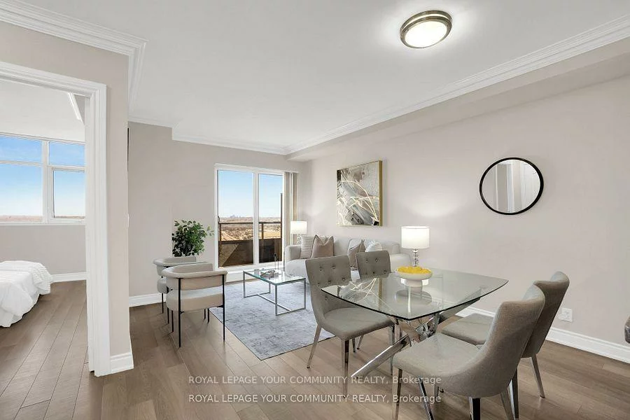 9225, Jane, Maple, Vaughan