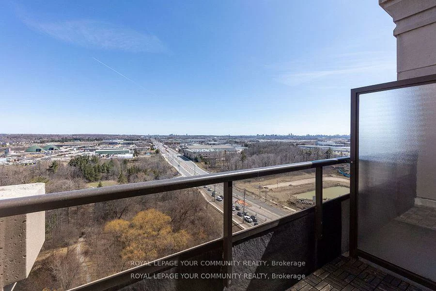 9225, Jane, Maple, Vaughan