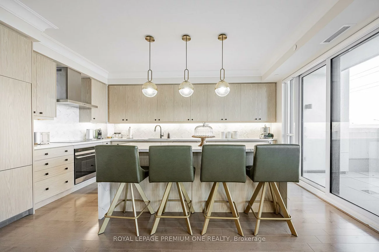9085, Jane, Maple, Vaughan