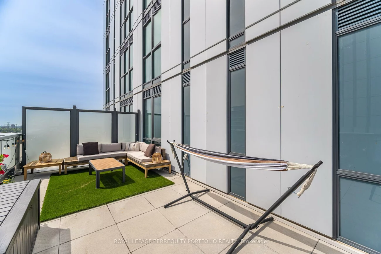 10, Honeycrisp, Vaughan Corporate Centre, Vaughan