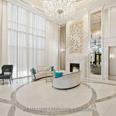 9075, Jane, Concord, Vaughan