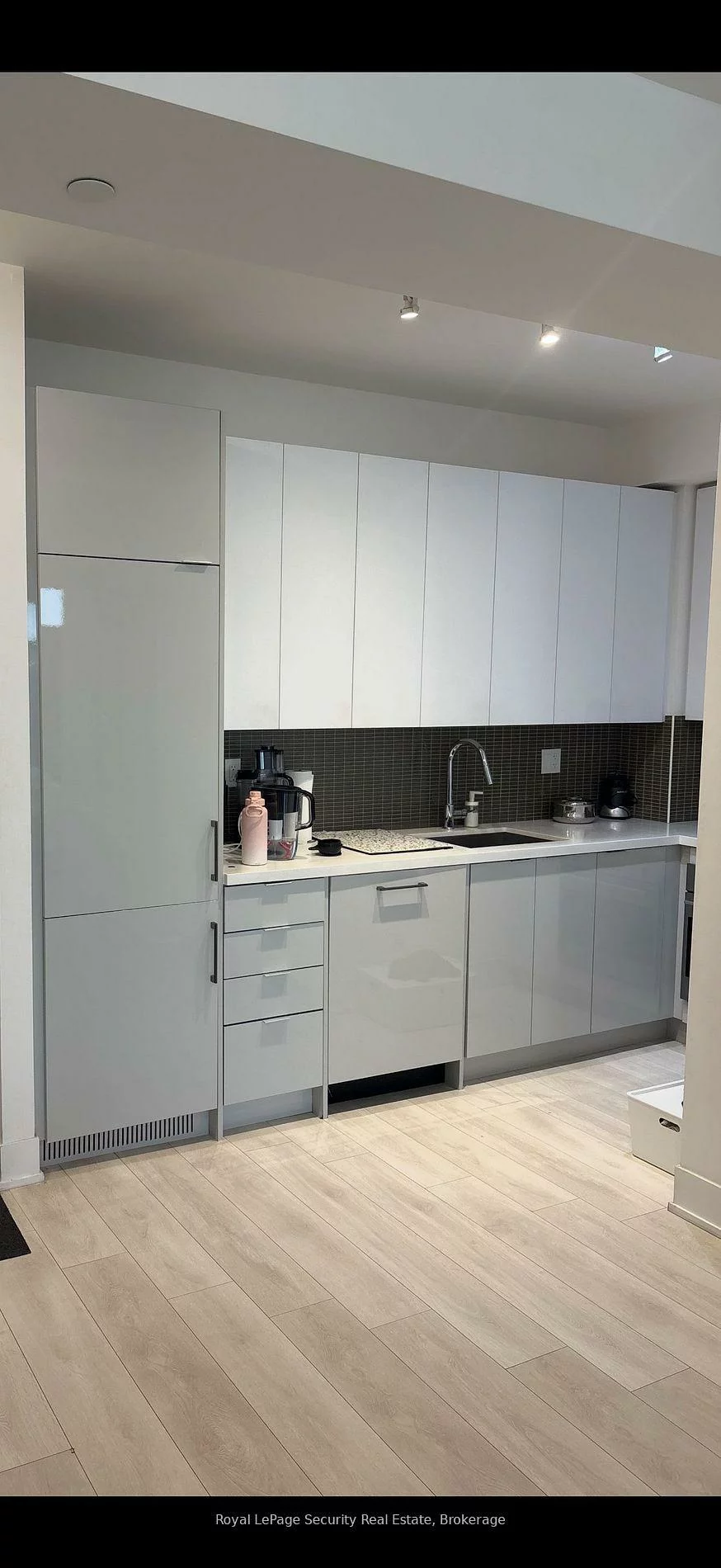 2916, Highway 7, Concord, Vaughan
