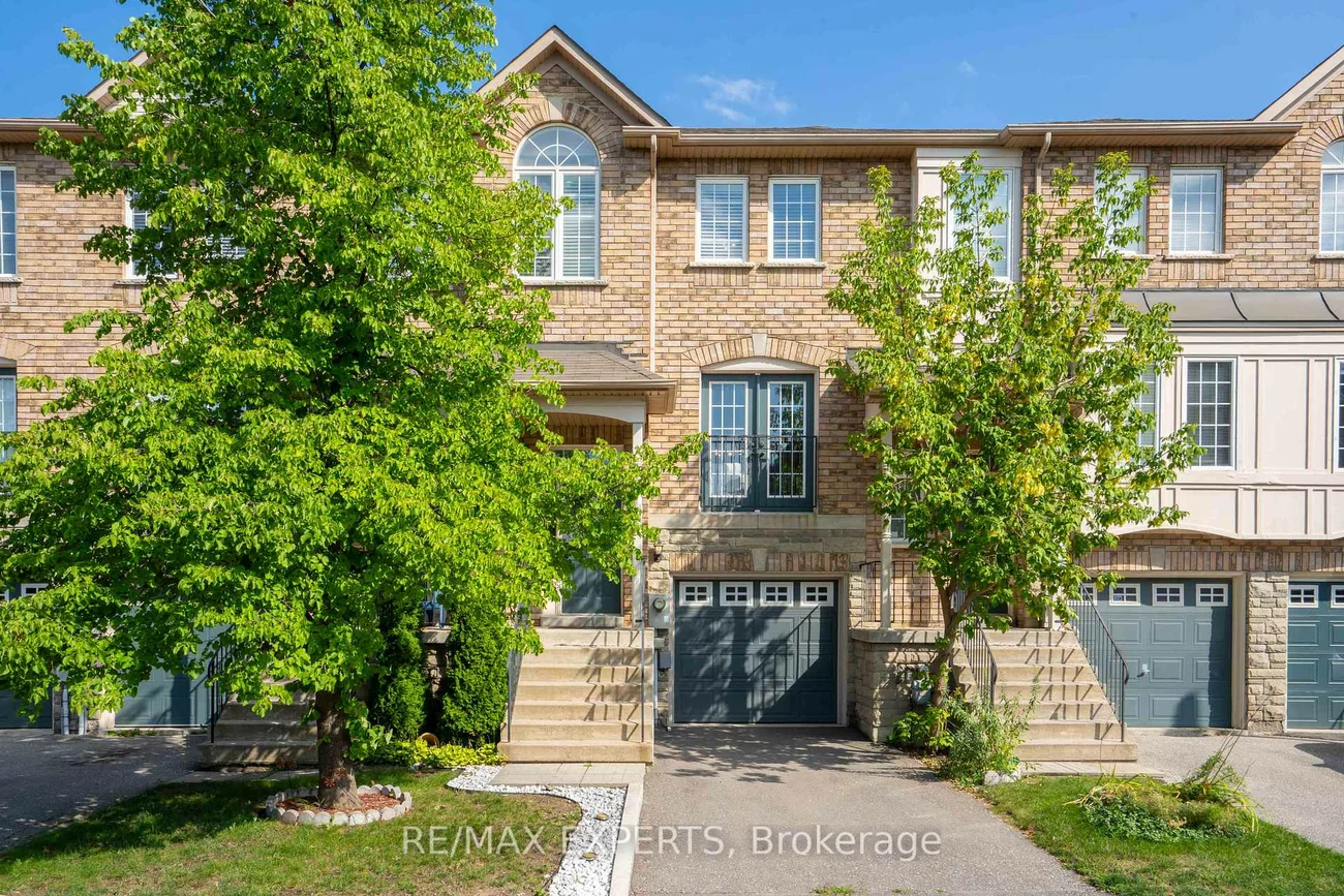 19, Foxchase, East Woodbridge, Vaughan