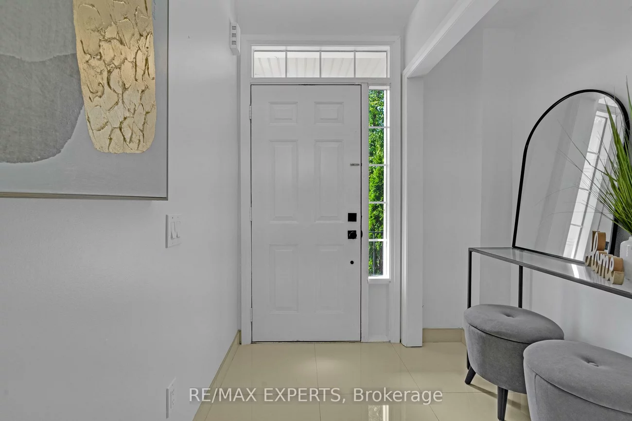 19, Foxchase, East Woodbridge, Vaughan