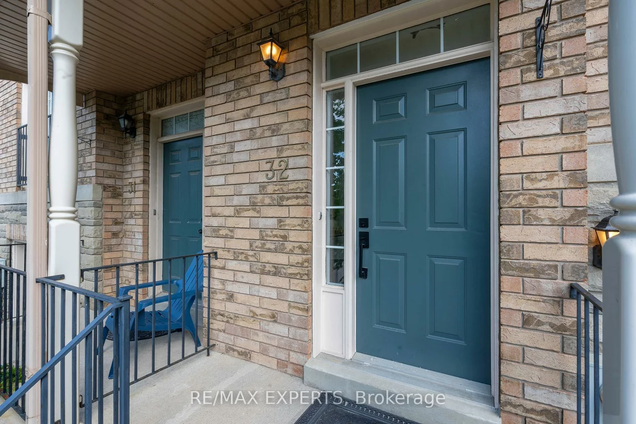 19, Foxchase, East Woodbridge, Vaughan