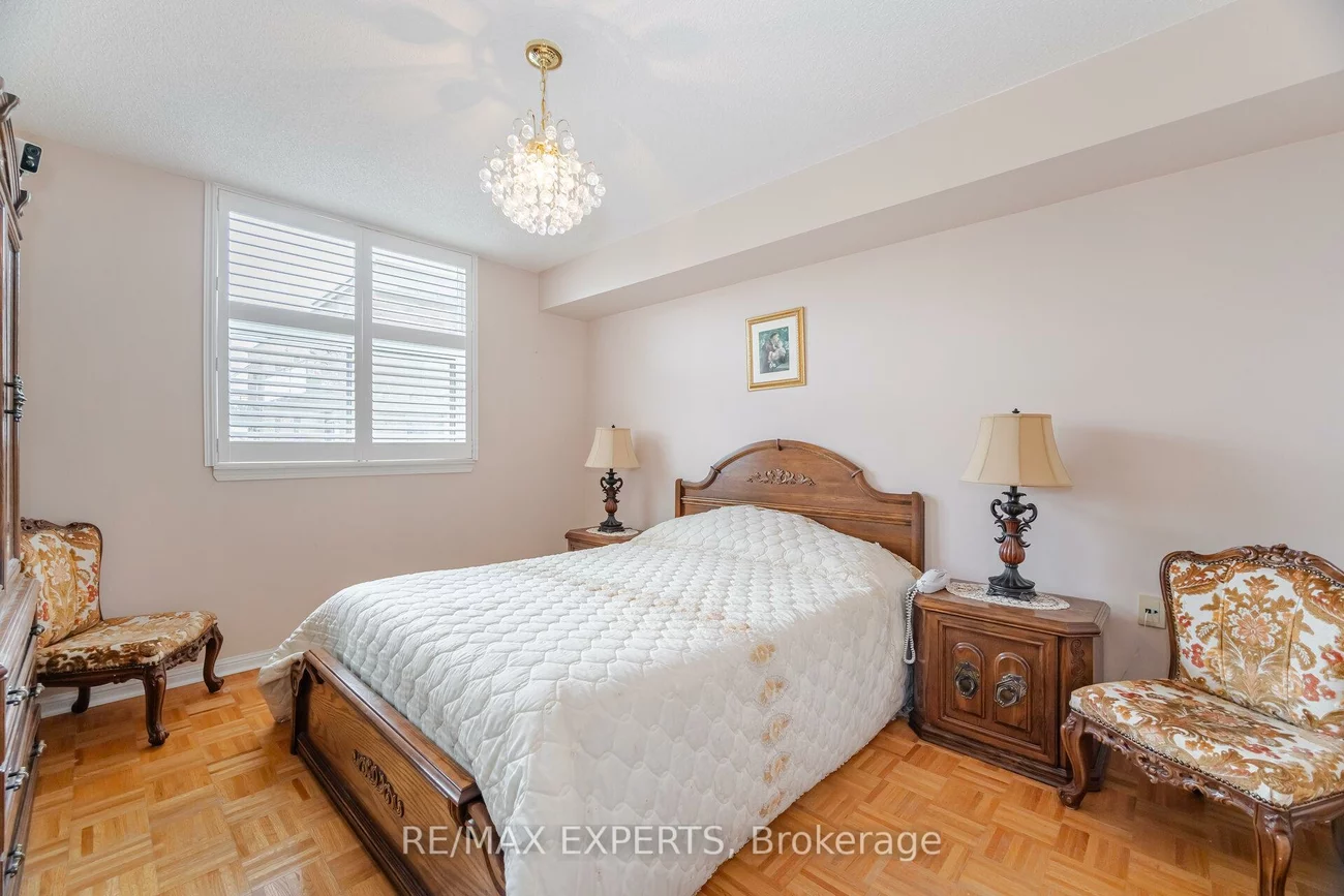 2504, Rutherford, Maple, Vaughan