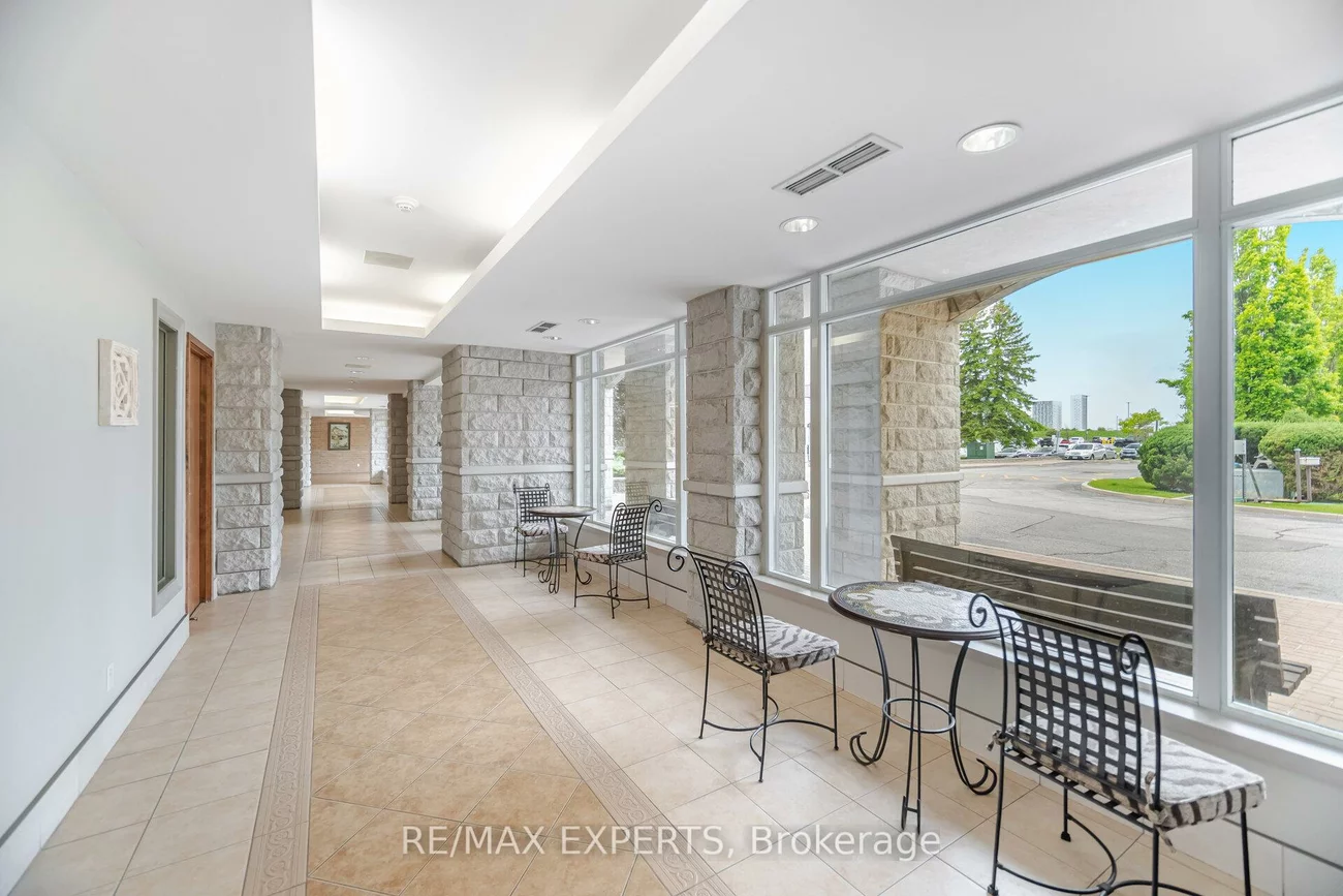 2504, Rutherford, Maple, Vaughan