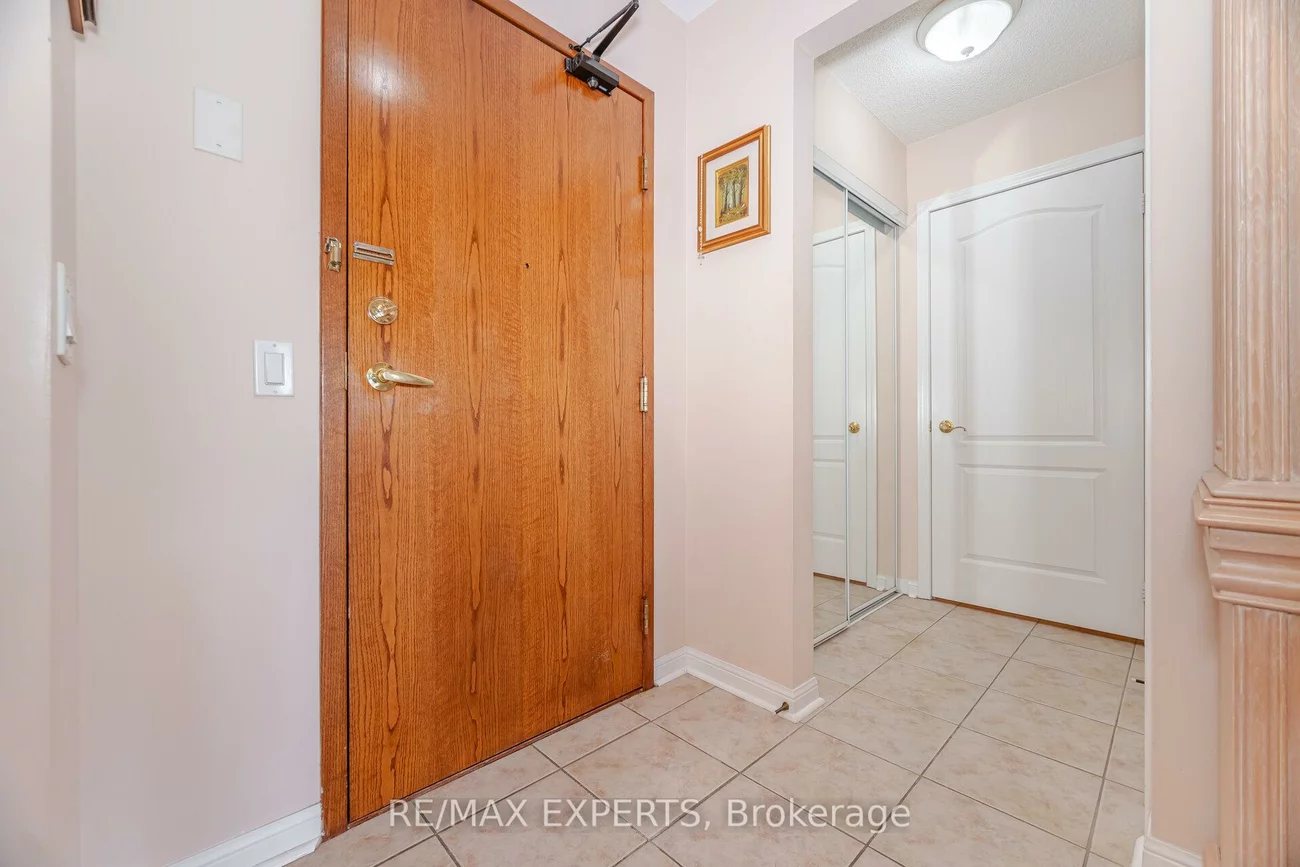 2504, Rutherford, Maple, Vaughan