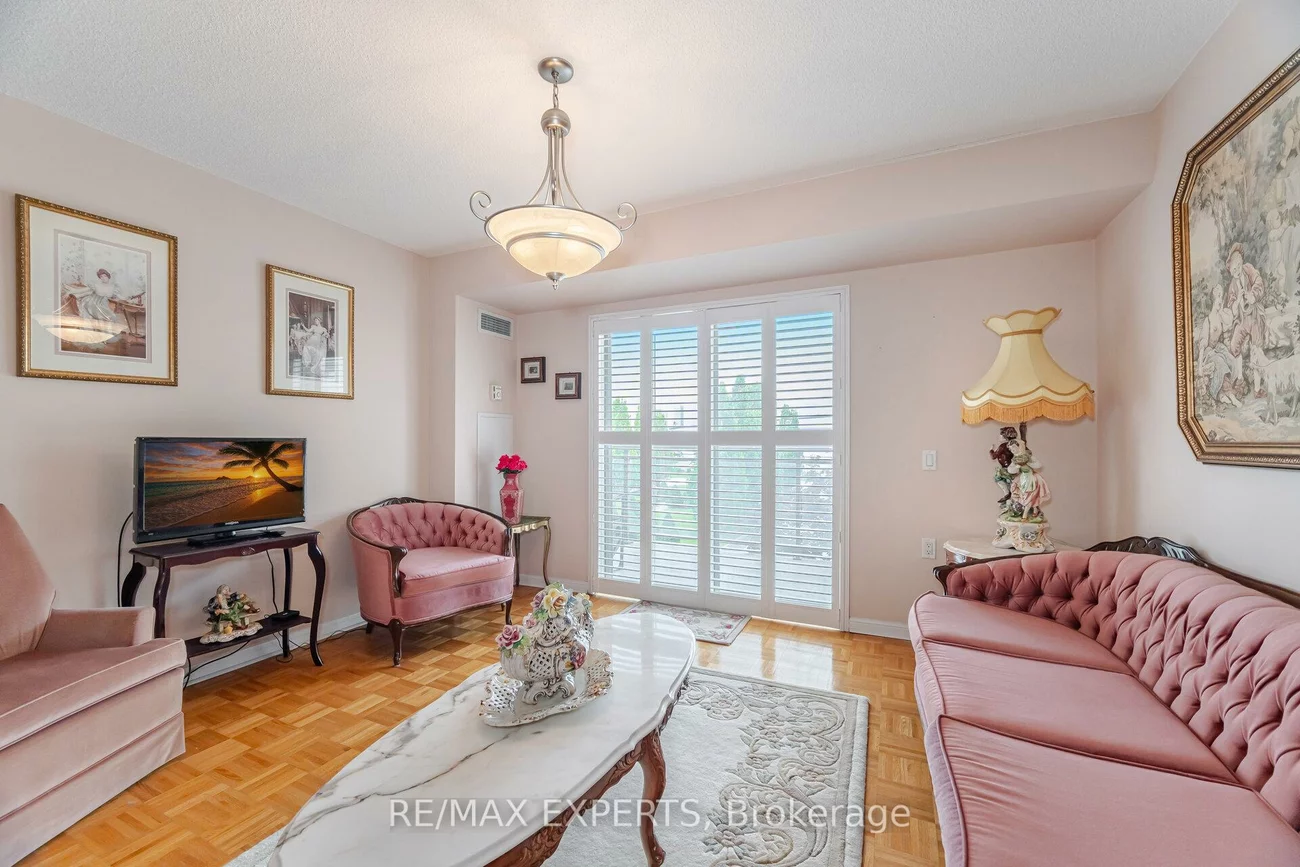 2504, Rutherford, Maple, Vaughan