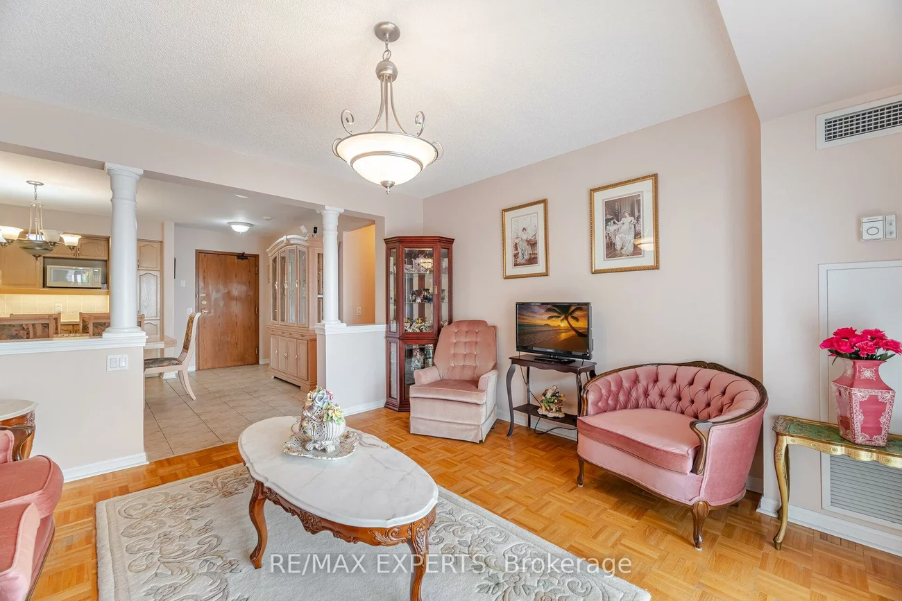 2504, Rutherford, Maple, Vaughan