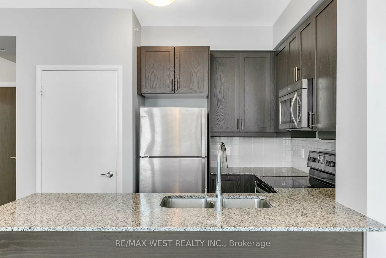 2910, Highway 7, Concord, Vaughan