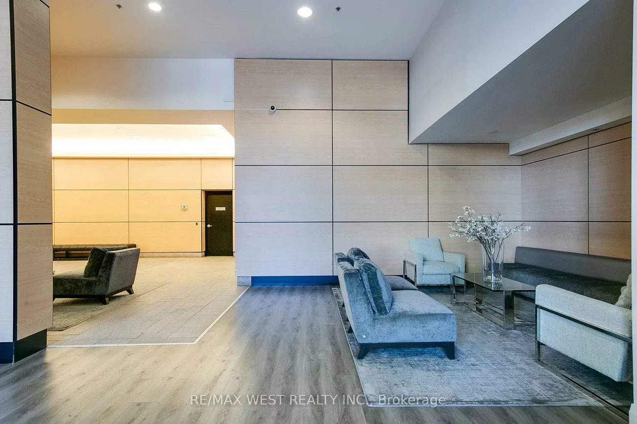 2910, Highway 7, Concord, Vaughan