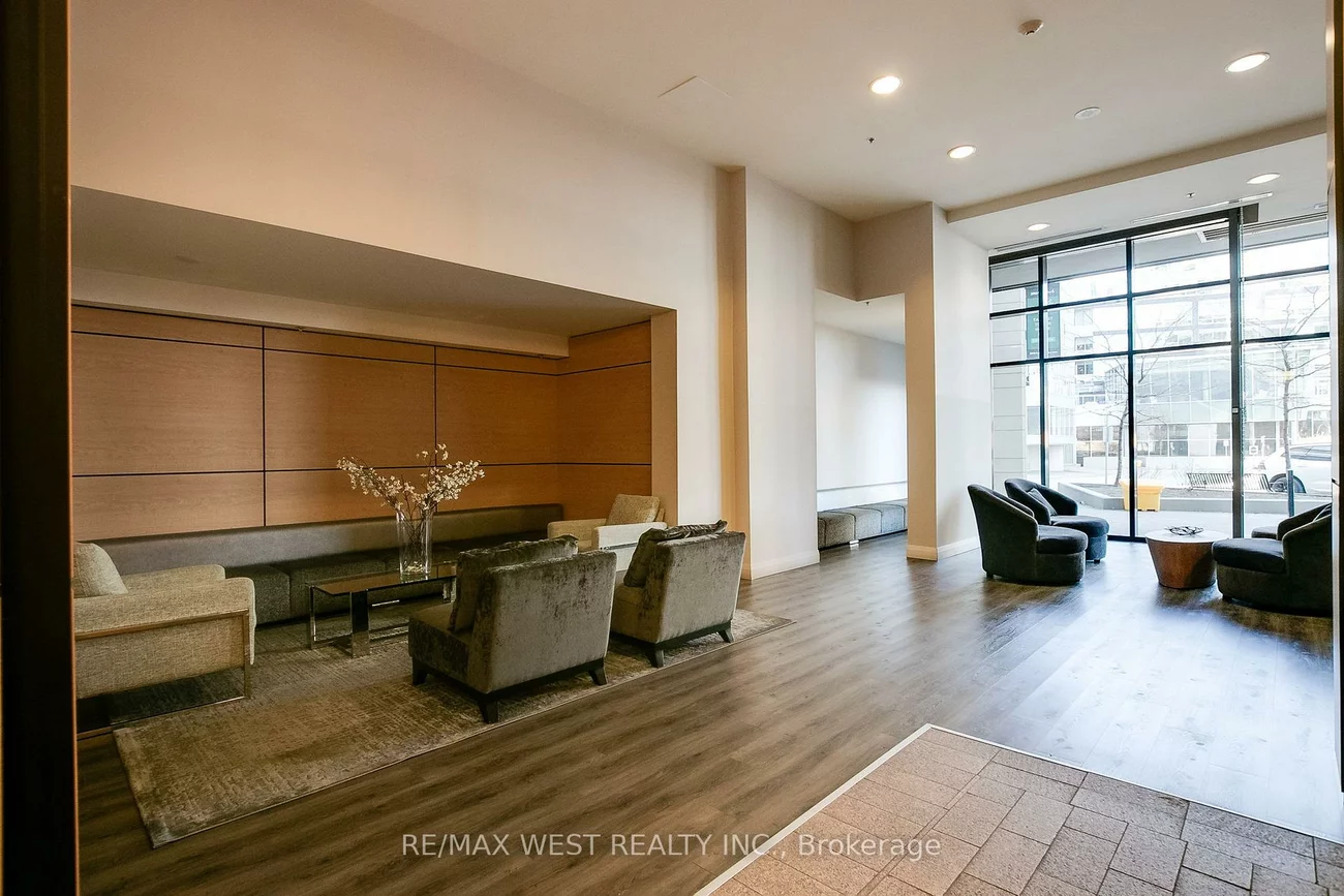 2910, Highway 7, Concord, Vaughan