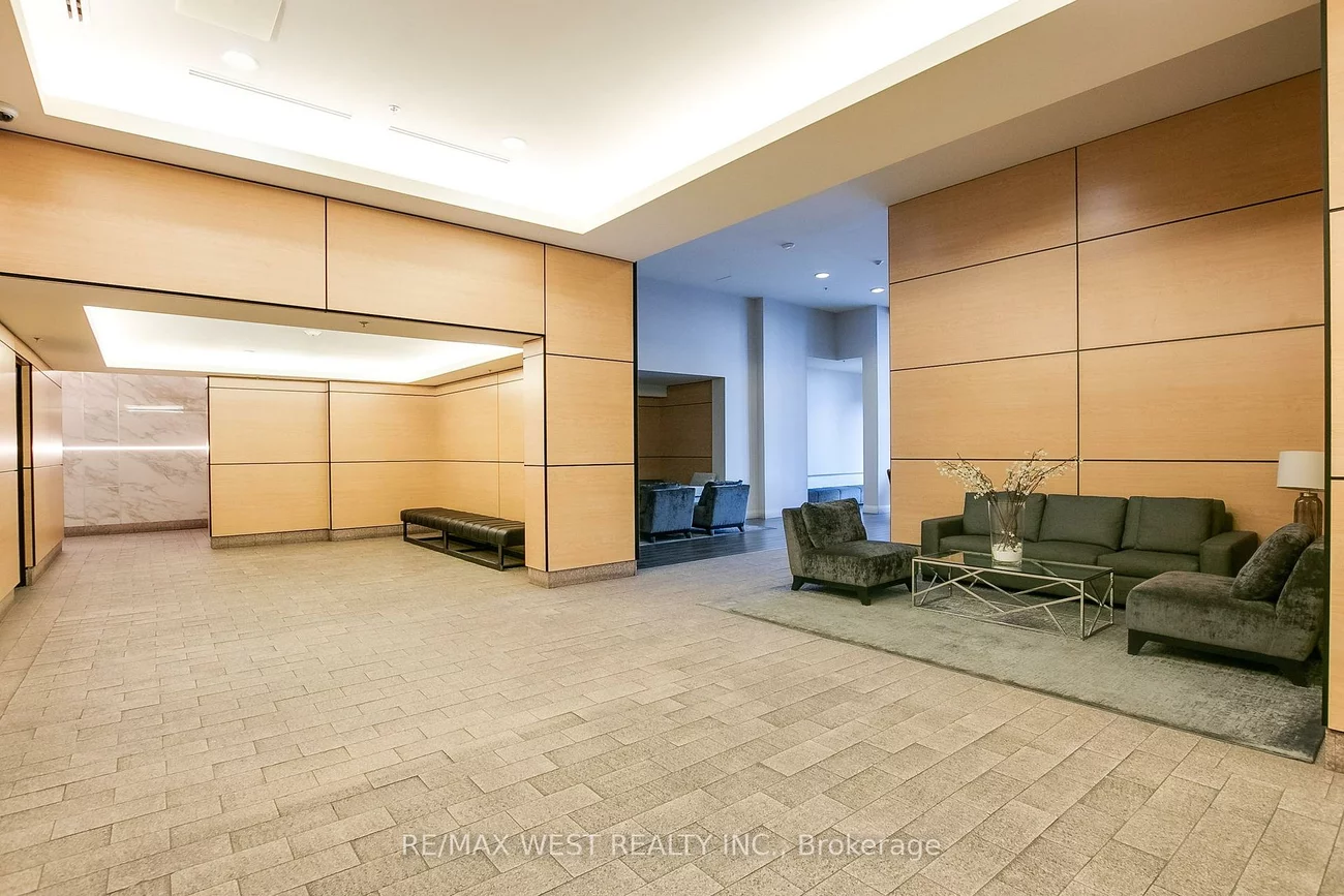 2910, Highway 7, Concord, Vaughan
