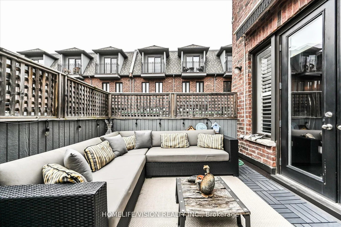2, Agar, West Woodbridge, Vaughan