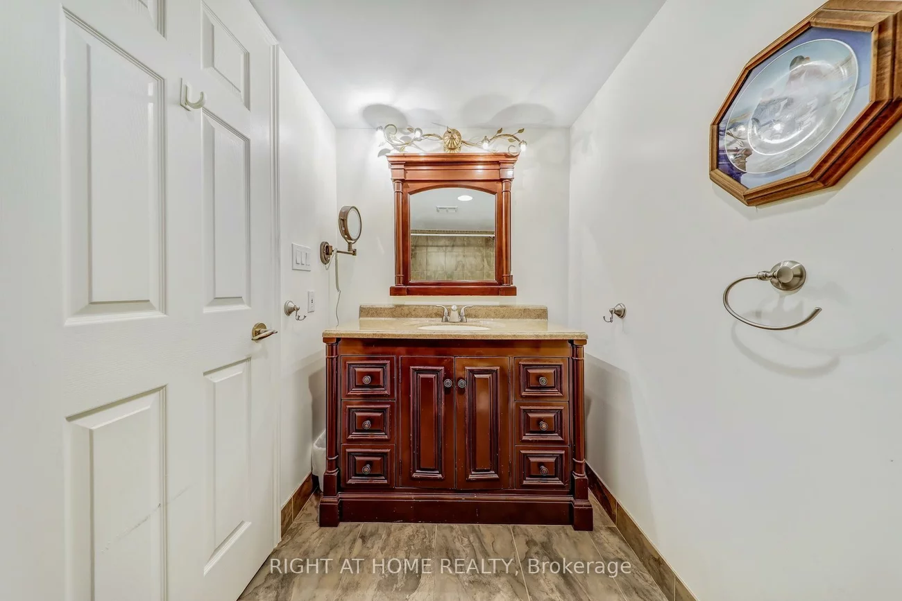 121, Woodbridge, West Woodbridge, Vaughan