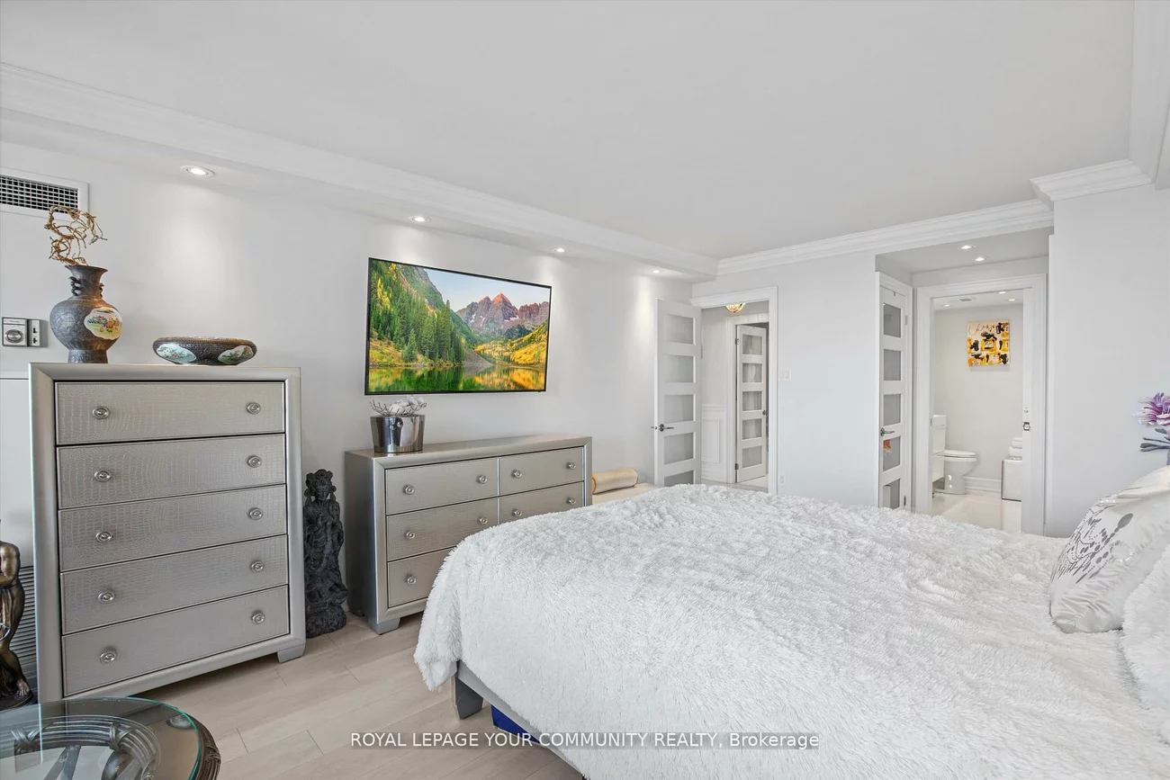 7420, Bathurst, Brownridge, Vaughan