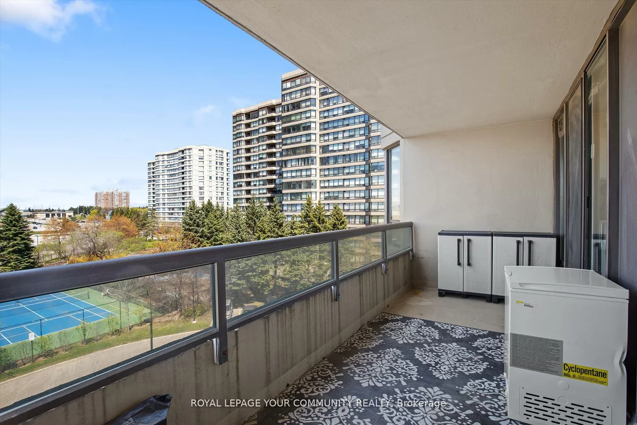 7420, Bathurst, Brownridge, Vaughan