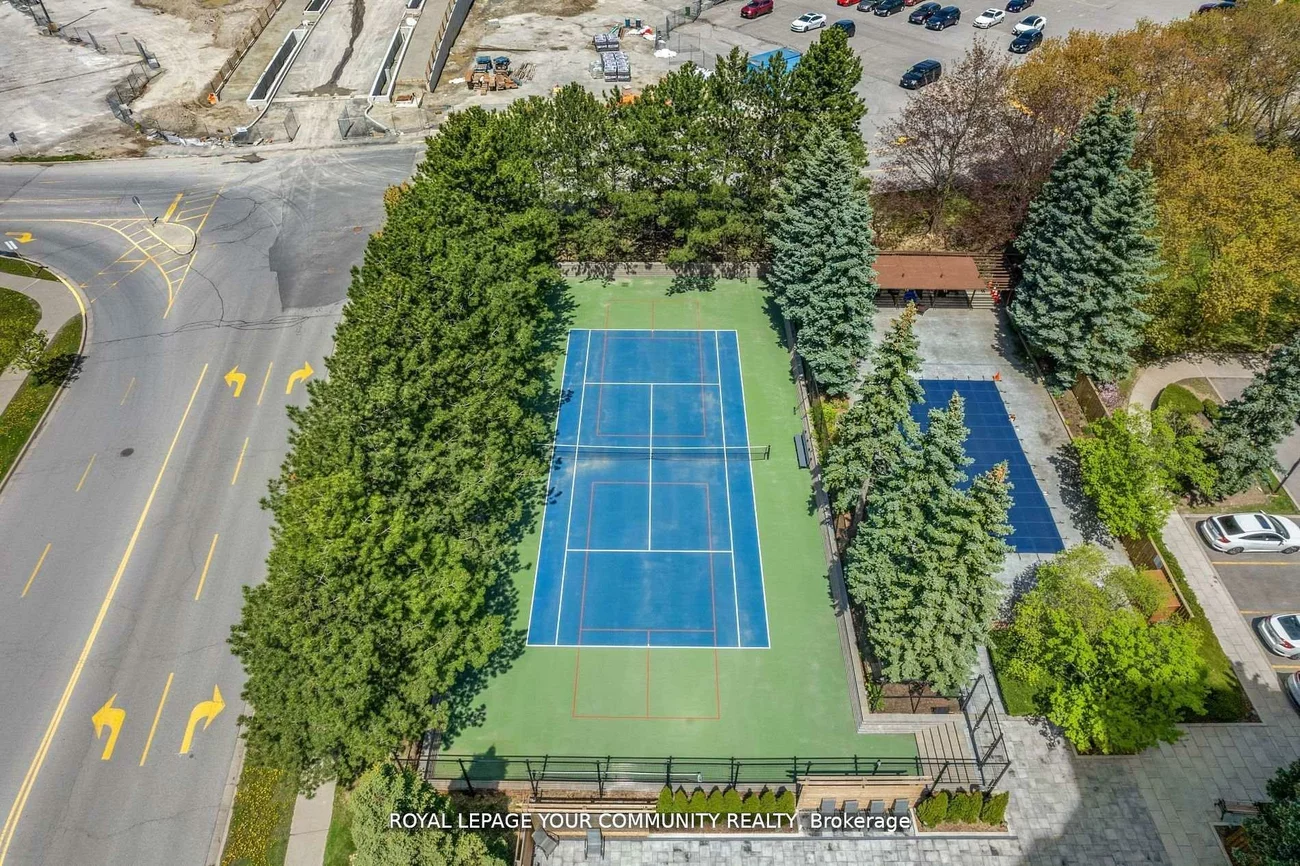 7420, Bathurst, Brownridge, Vaughan