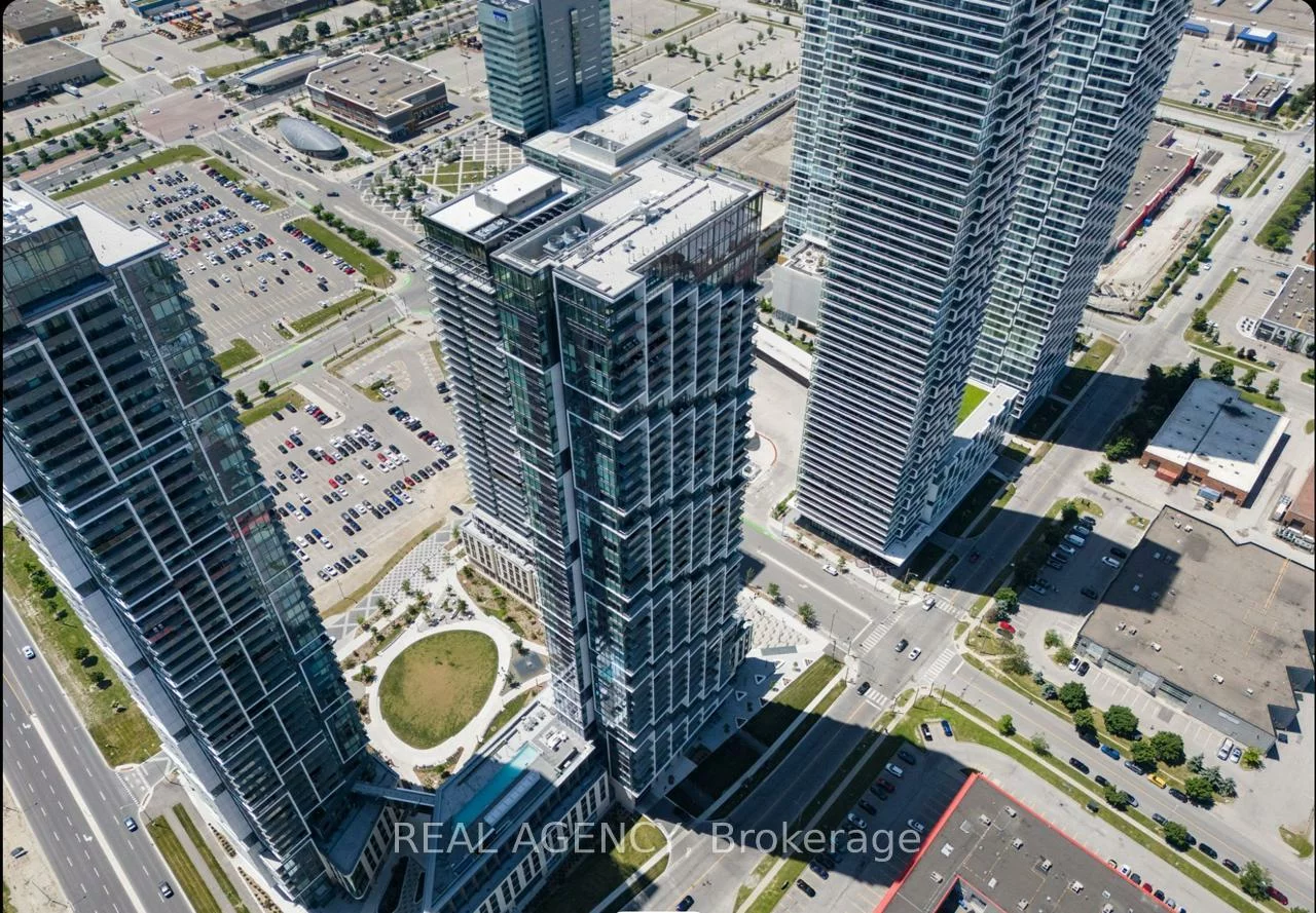 1000, Portage, Vaughan Corporate Centre, Vaughan