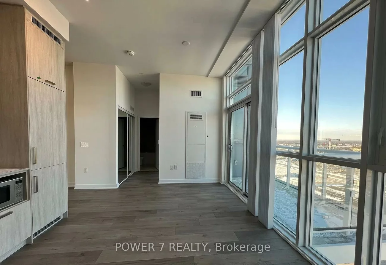10, Honeycrisp, Vaughan Corporate Centre, Vaughan