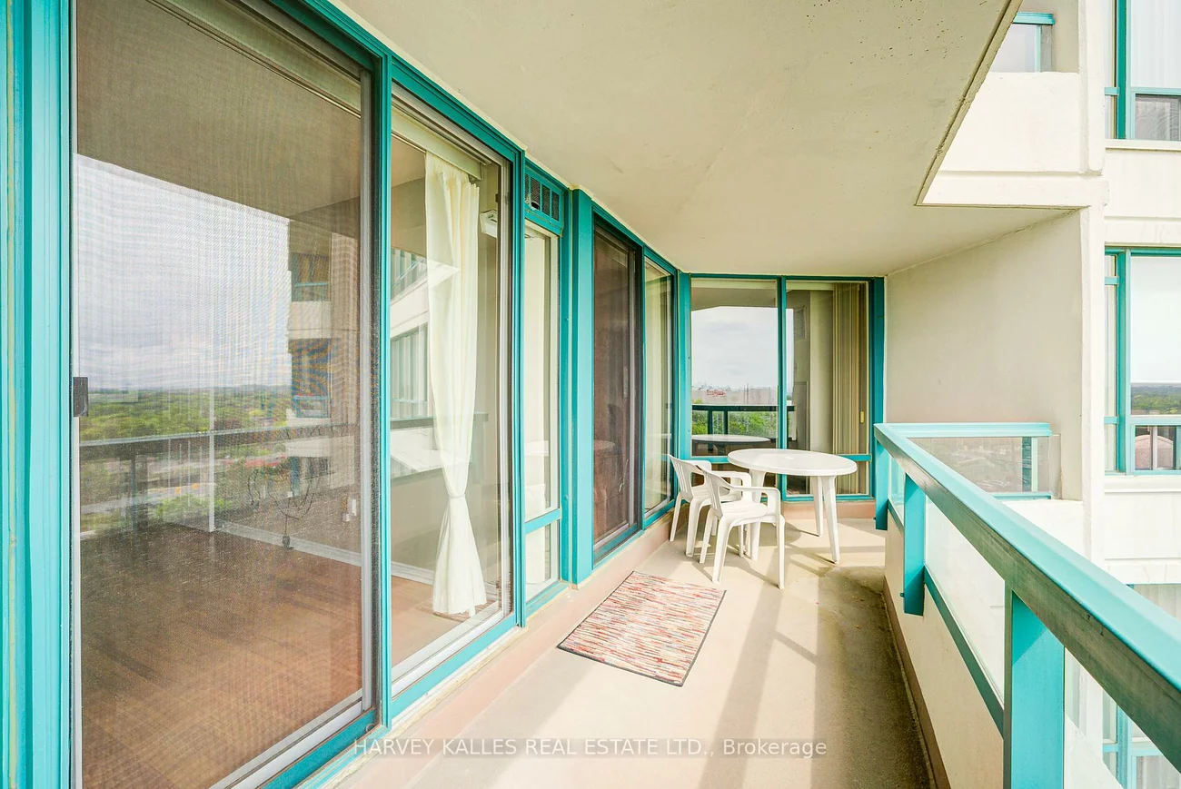 7250, Yonge, Crestwood-Springfarm-Yorkhill, Vaughan