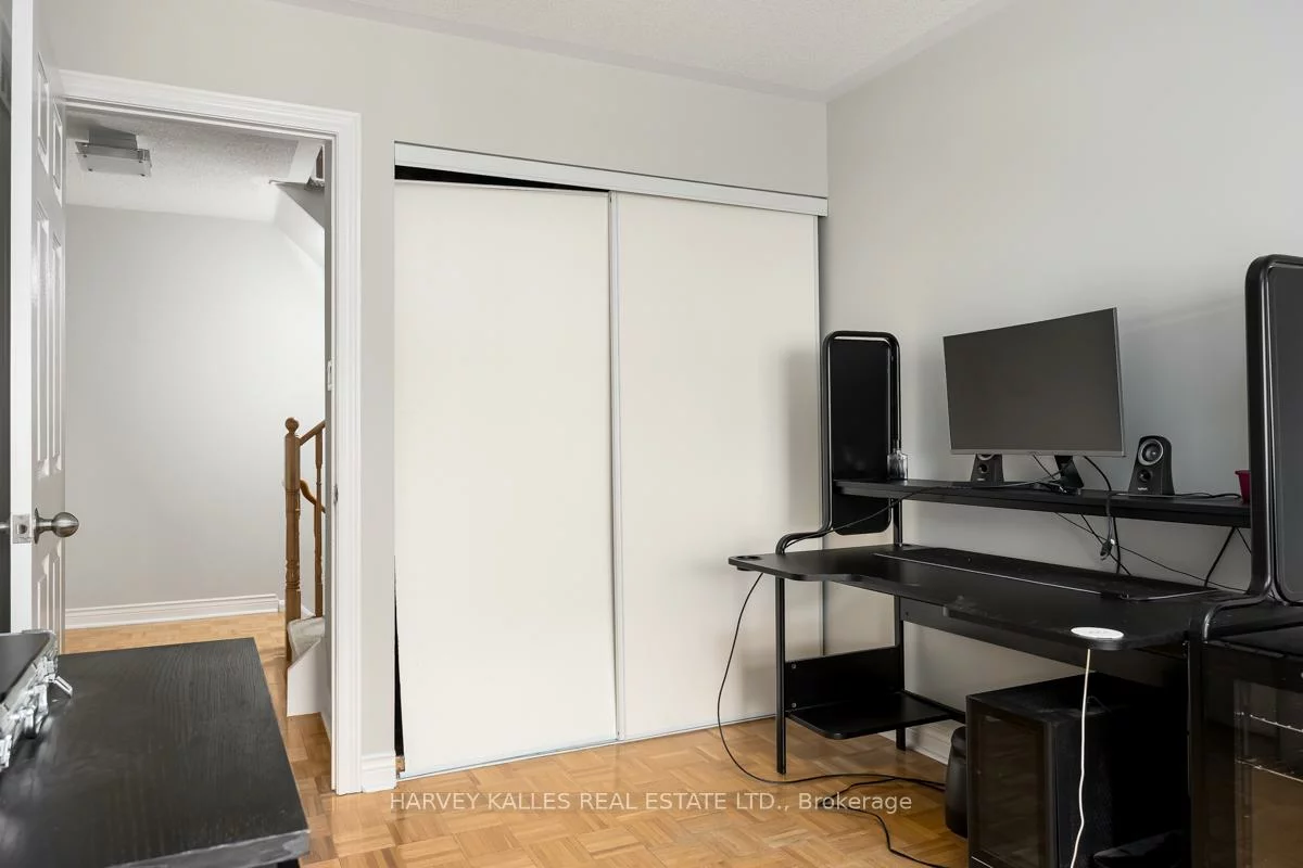 18, Clark, Crestwood-Springfarm-Yorkhill, Vaughan