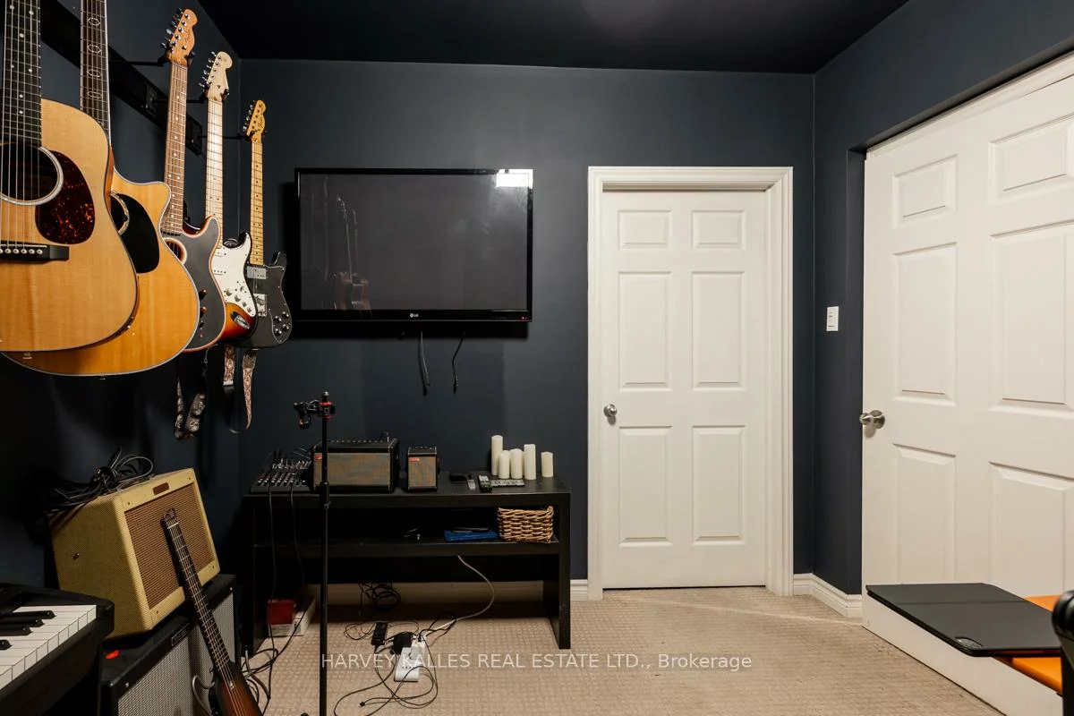 18, Clark, Crestwood-Springfarm-Yorkhill, Vaughan