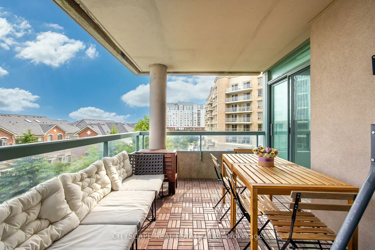 5, Emerald, Crestwood-Springfarm-Yorkhill, Vaughan