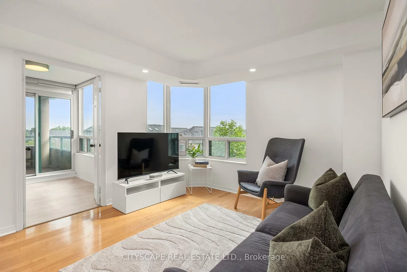 5, Emerald, Crestwood-Springfarm-Yorkhill, Vaughan