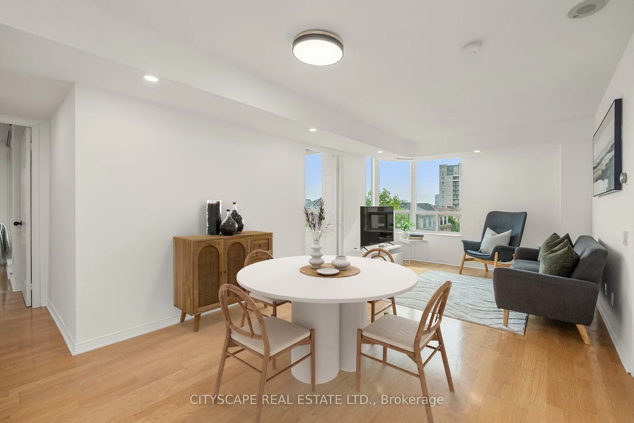 5, Emerald, Crestwood-Springfarm-Yorkhill, Vaughan
