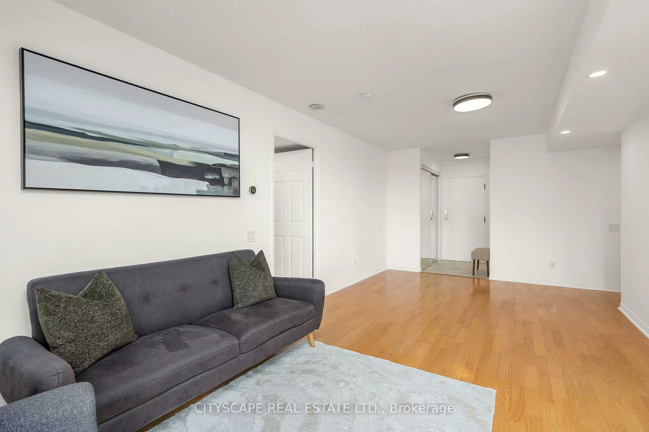 5, Emerald, Crestwood-Springfarm-Yorkhill, Vaughan