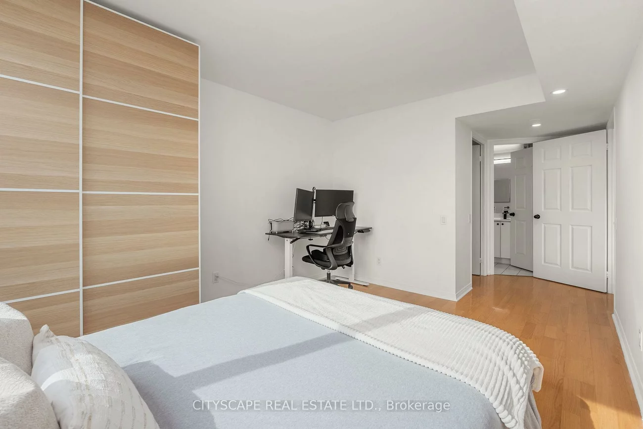 5, Emerald, Crestwood-Springfarm-Yorkhill, Vaughan
