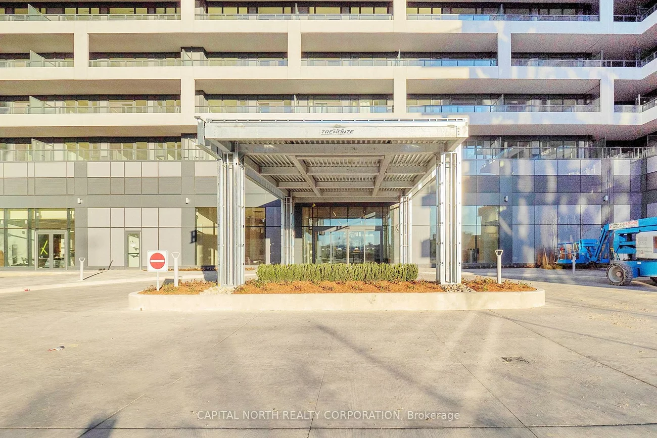 8960, Jane, Vellore Village, Vaughan