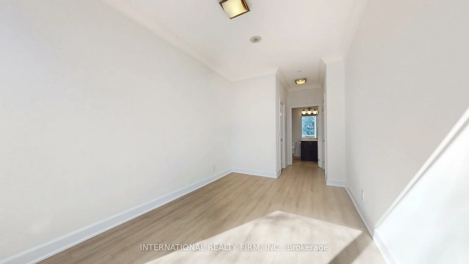 520, Steeles, Crestwood-Springfarm-Yorkhill, Vaughan