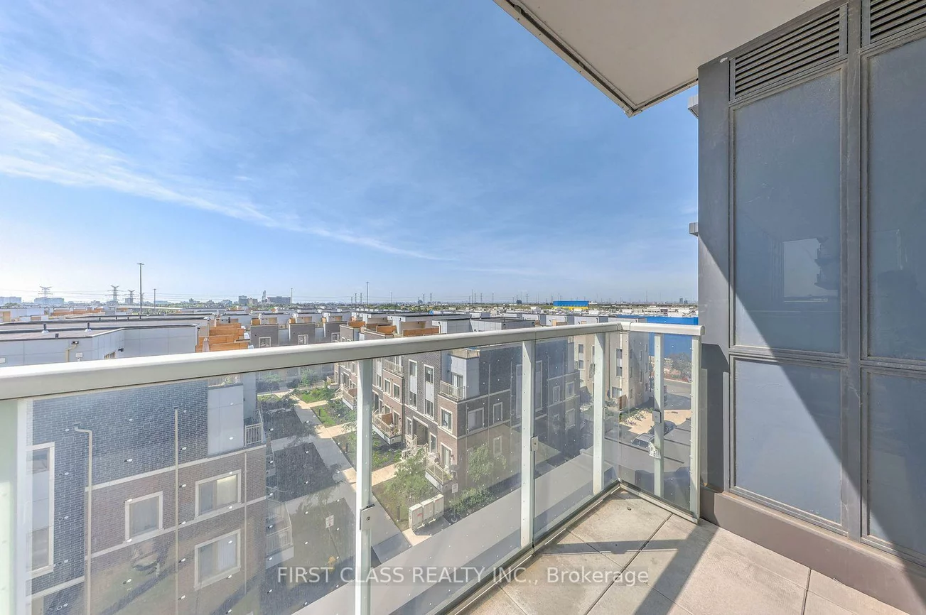 10, Honeycrisp, Vaughan Corporate Centre, Vaughan