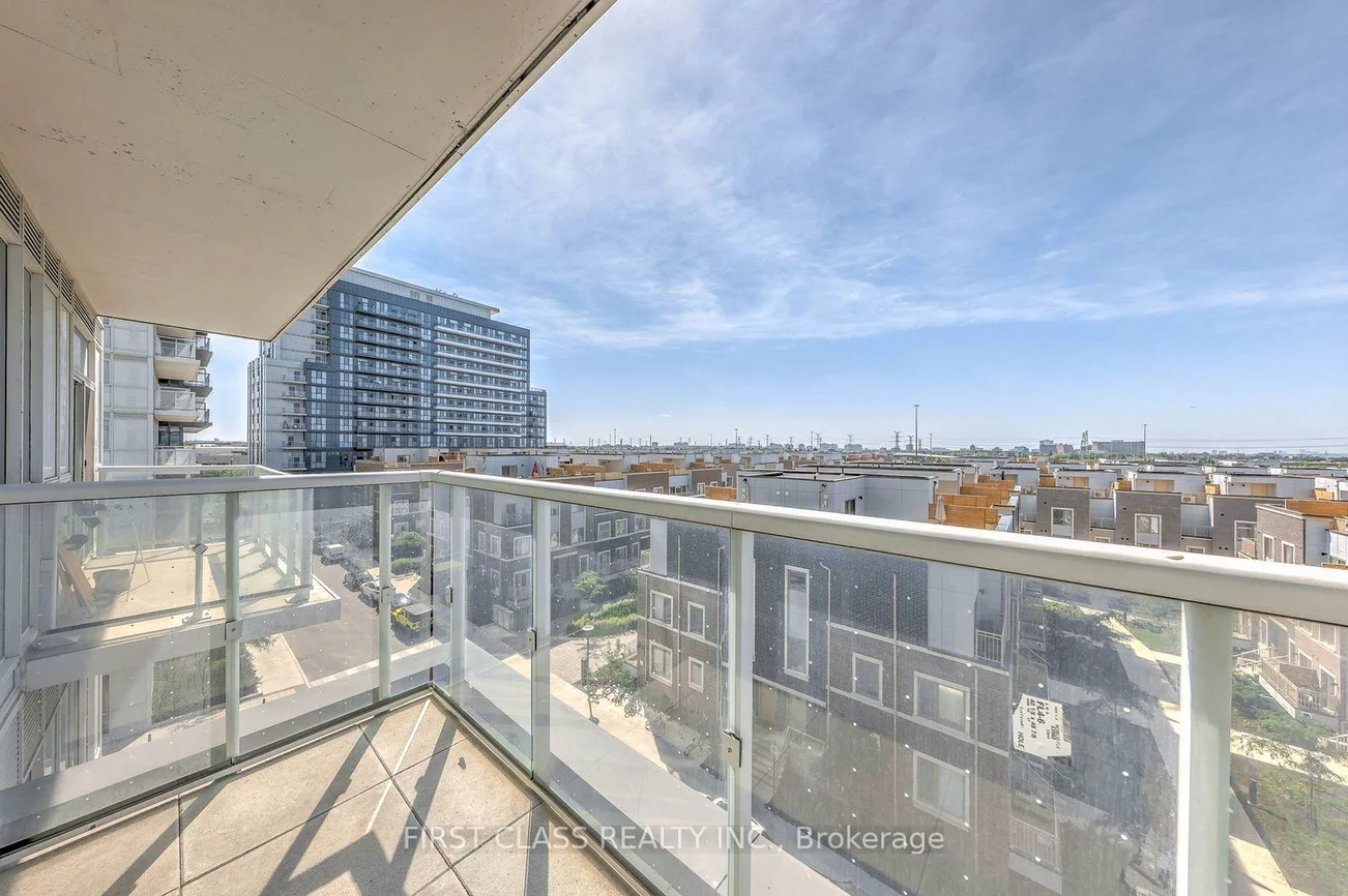 10, Honeycrisp, Vaughan Corporate Centre, Vaughan
