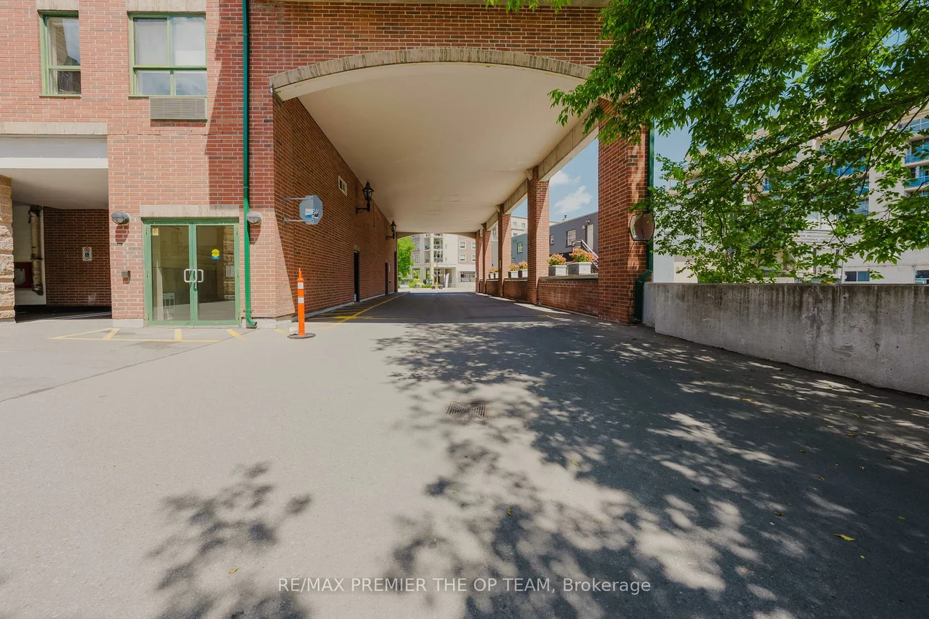 121, Woodbridge, West Woodbridge, Vaughan