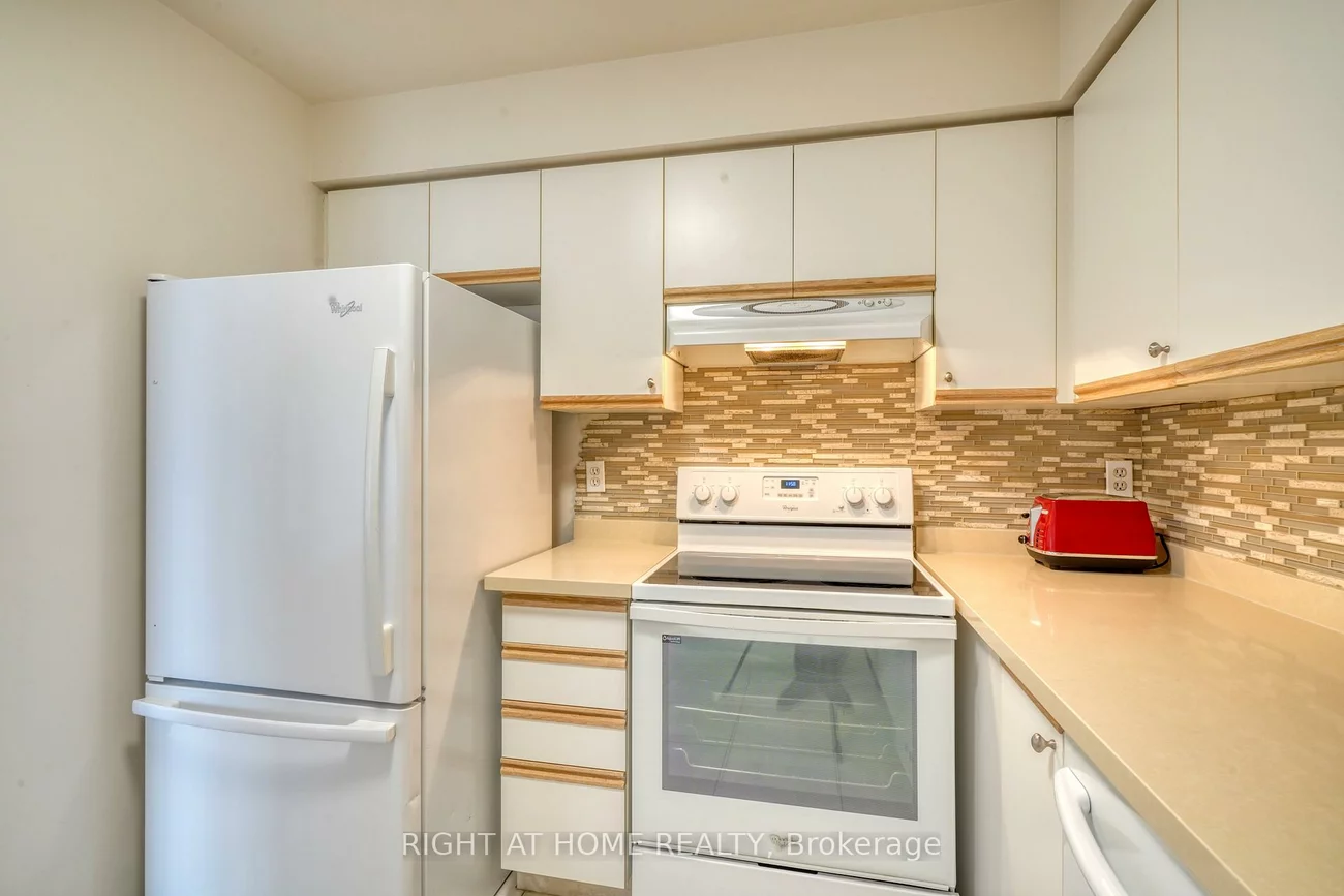 81, Townsgate, Crestwood-Springfarm-Yorkhill, Vaughan