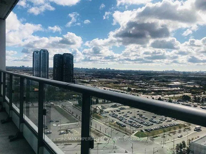 5, Buttermill, Vaughan Corporate Centre, Vaughan
