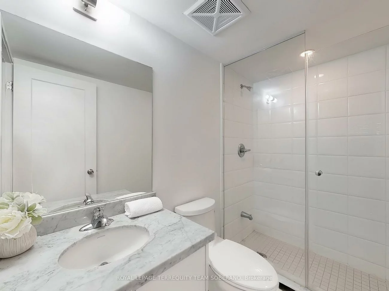26, Bruce, East Woodbridge, Vaughan