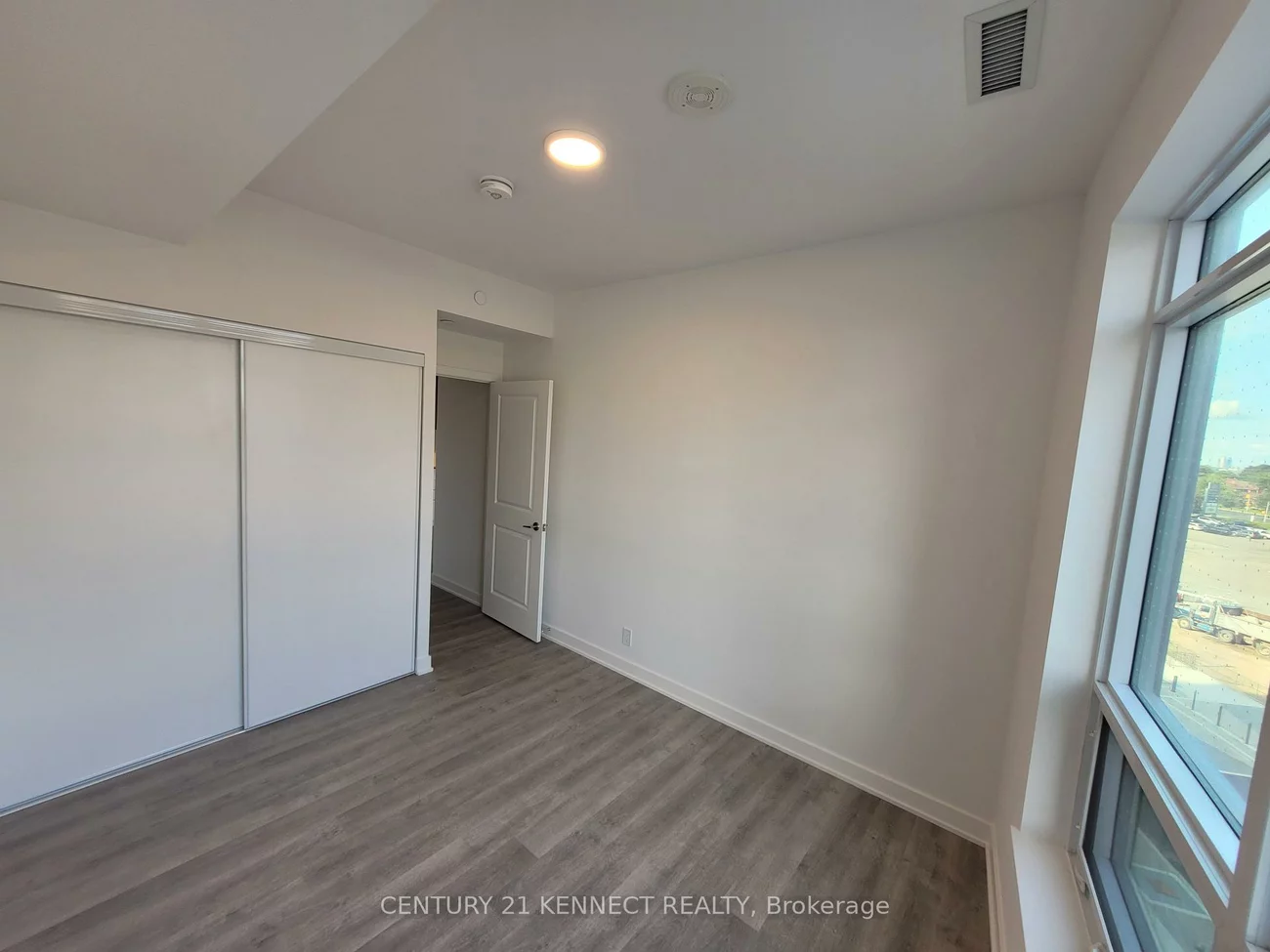 50, Upper Mall, Brownridge, Vaughan