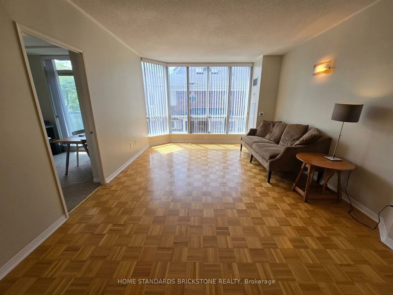 7398, Yonge, Crestwood-Springfarm-Yorkhill, Vaughan