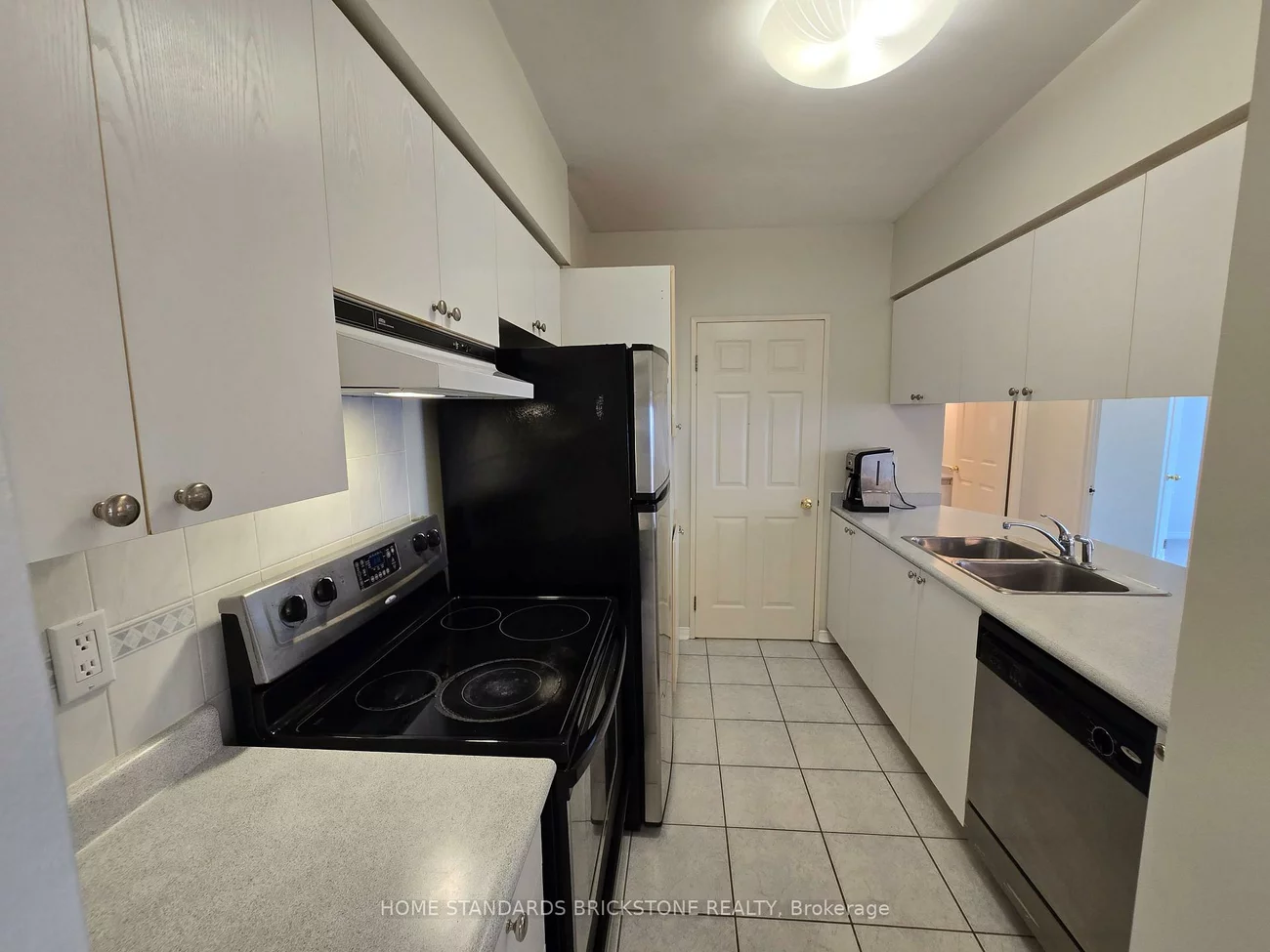 7398, Yonge, Crestwood-Springfarm-Yorkhill, Vaughan