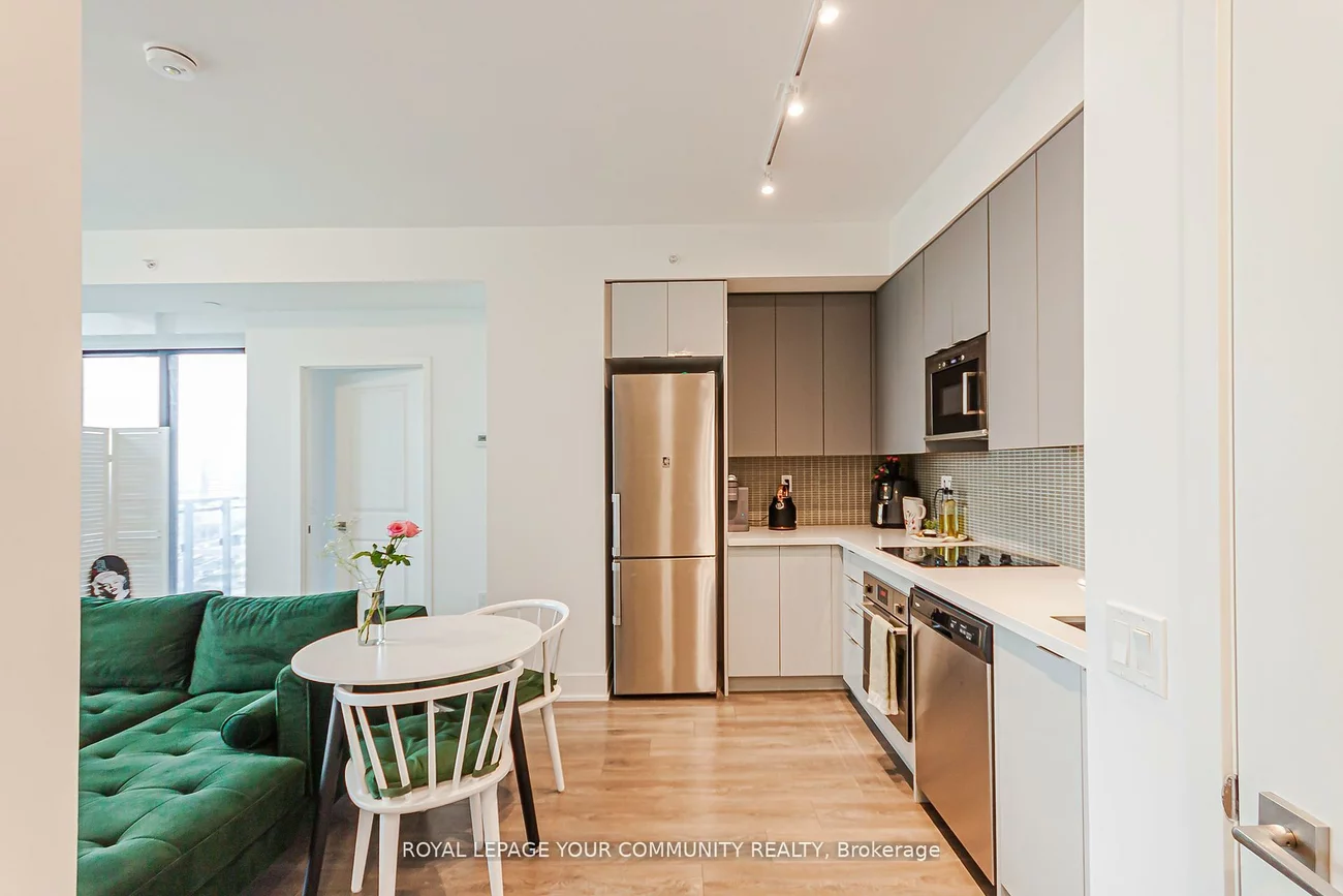 2916, Highway 7, Concord, Vaughan