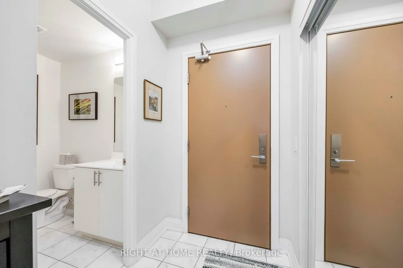 520, Steeles, Crestwood-Springfarm-Yorkhill, Vaughan